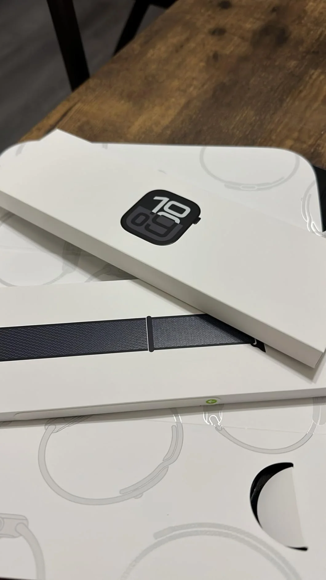 Apple Watch Série 10 +  2 Ceintures Cadeau 🎁