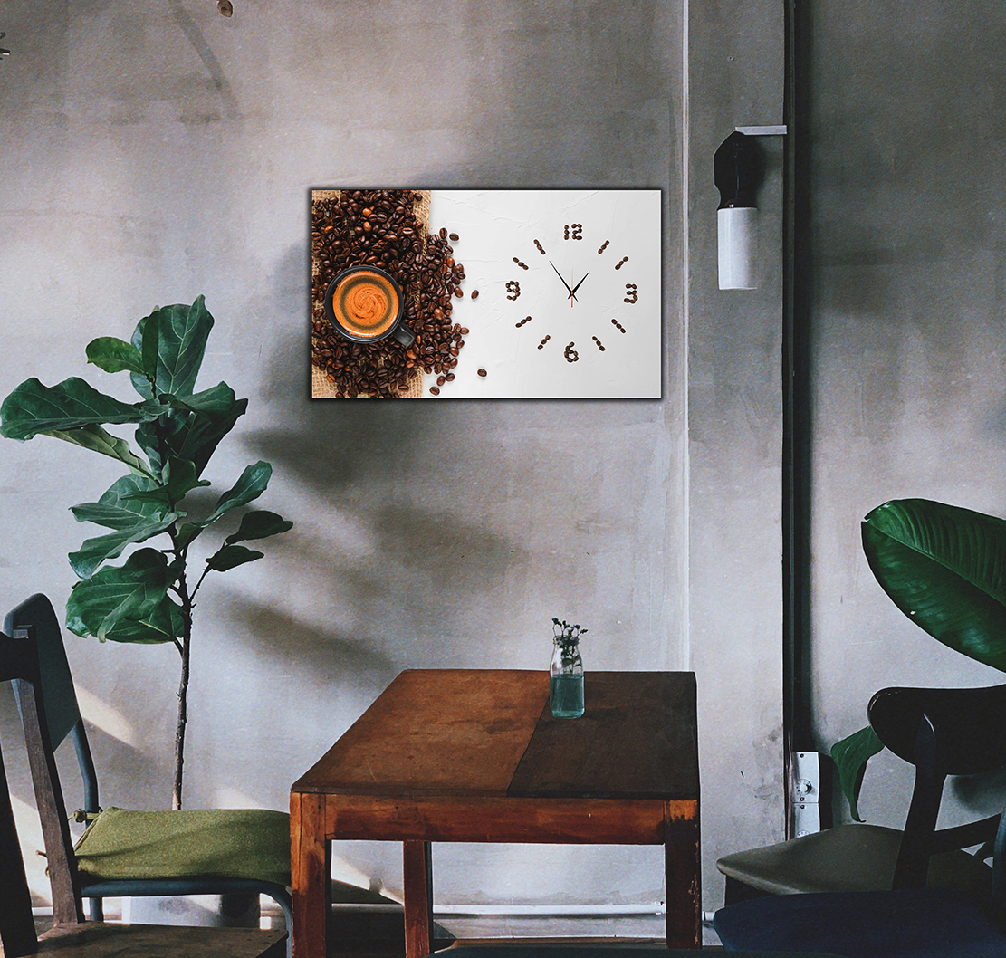 Horloge et Tableaux Café pour une Atmosphère Inspirante