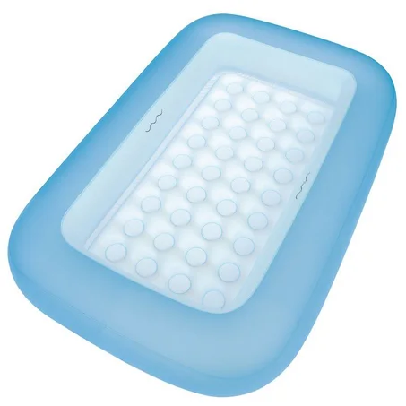 مسبح مستطيل