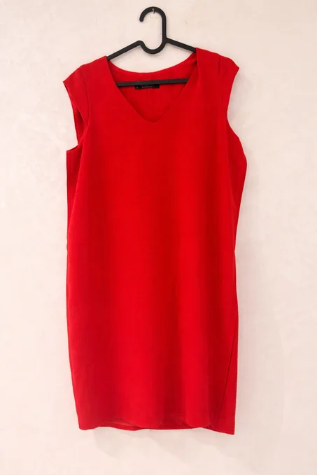 Robe rouge Mango à vendre taille M