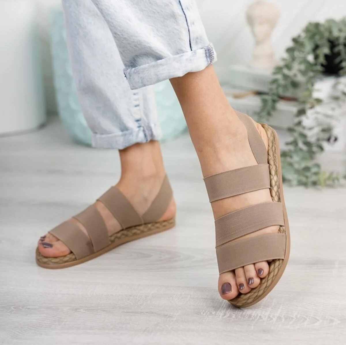 صندل نسائي صيفي مريح وعصري (REF-001)