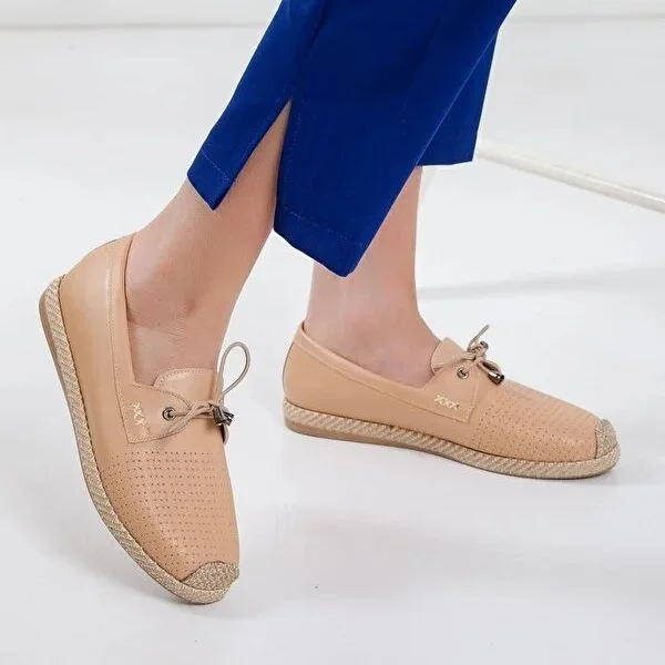 حذاء بابيت نسائي بتصميم ناعم (REF-003)