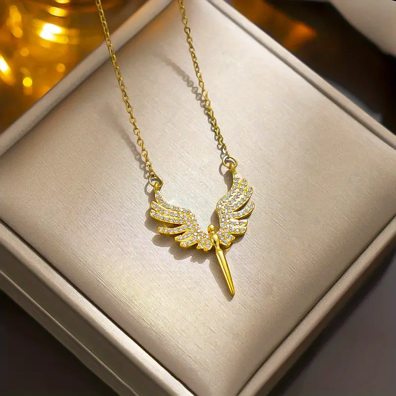 Pendentif ailes d’ange femme – Doré avec zircone
