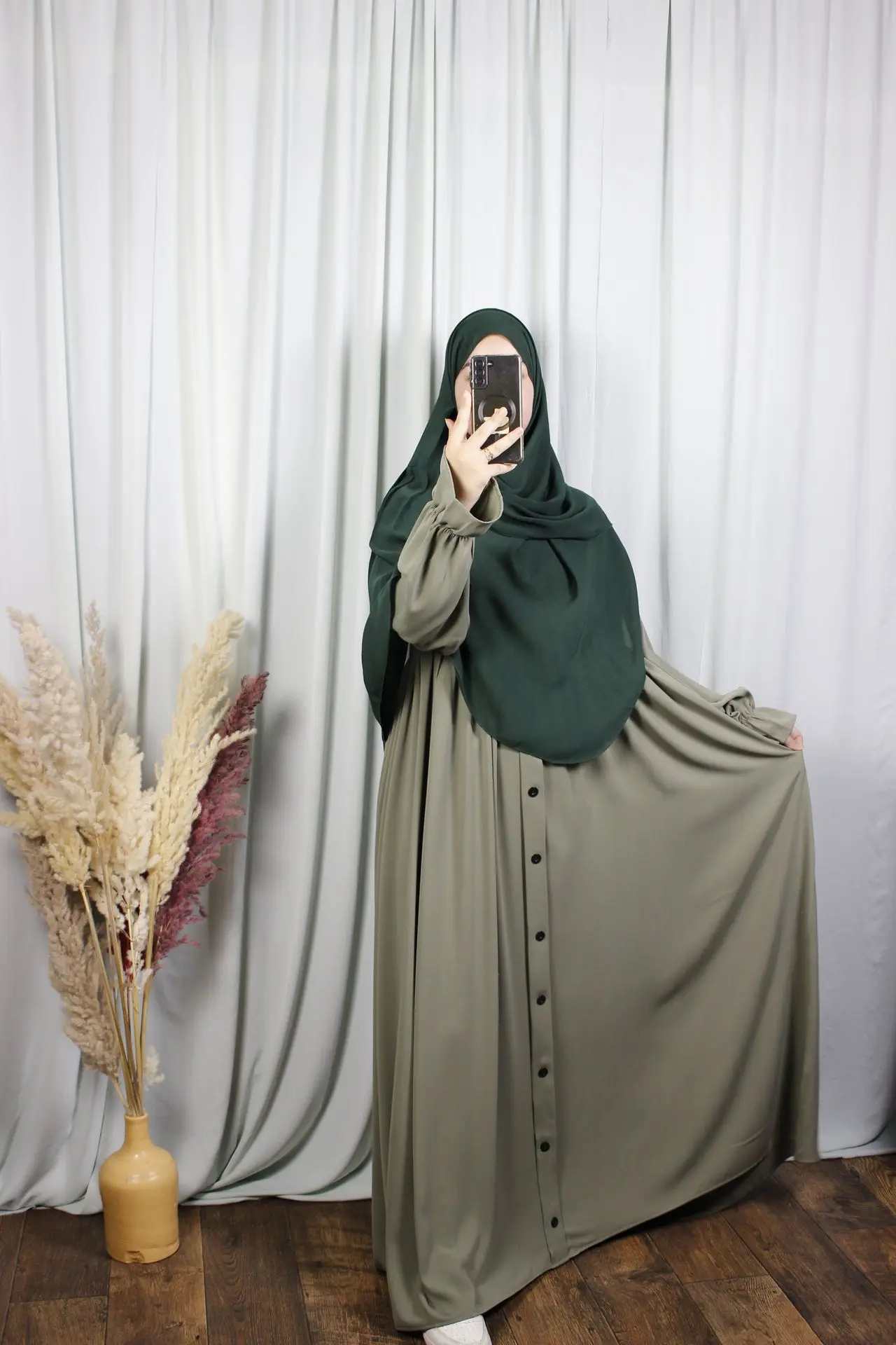 عباءة سمر- ثوب ريحانة