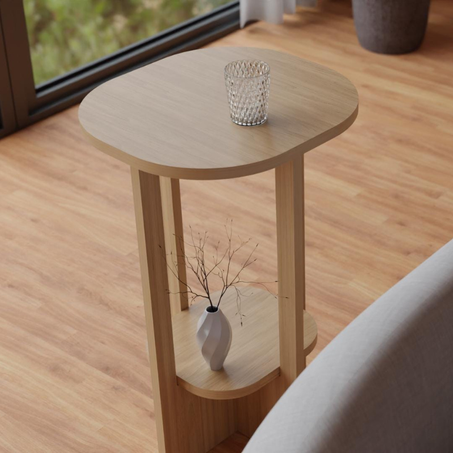 طاولة خشبية حديثة تعطي لمسة من الأناقة إلى أي غرفة معيشة