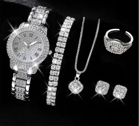 Luxury Crystal Women’s Watch Set – 6PCS Elegant Rhinestone Bracelet Collection