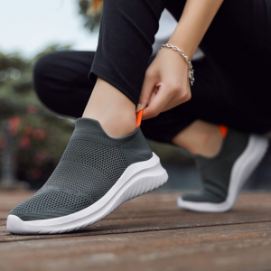 Footwear (الأحذية)