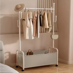 Clothing (الملابس)