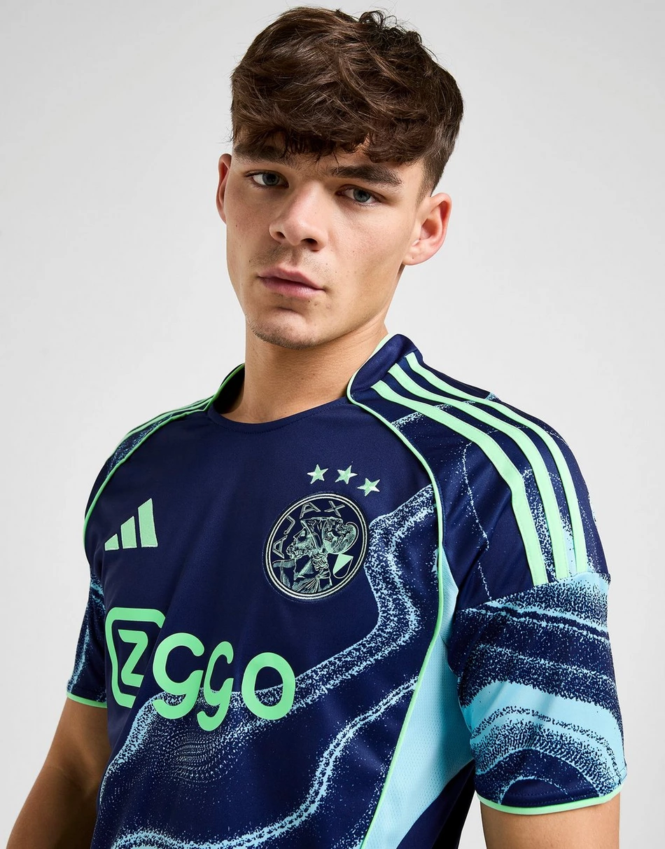 Ajax 25-26 Away Kit
