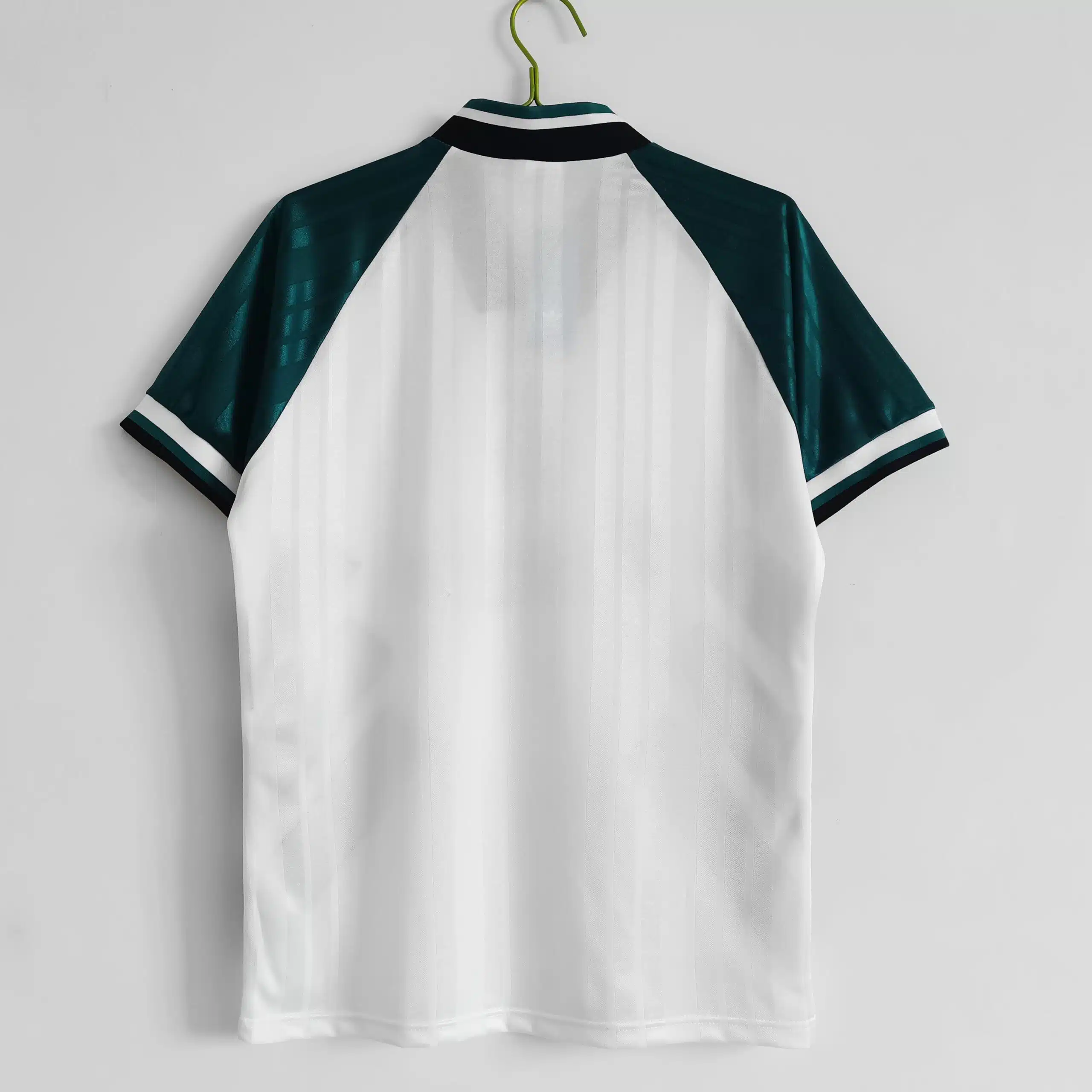 Liverpool FC 1993/1995 Away Kit