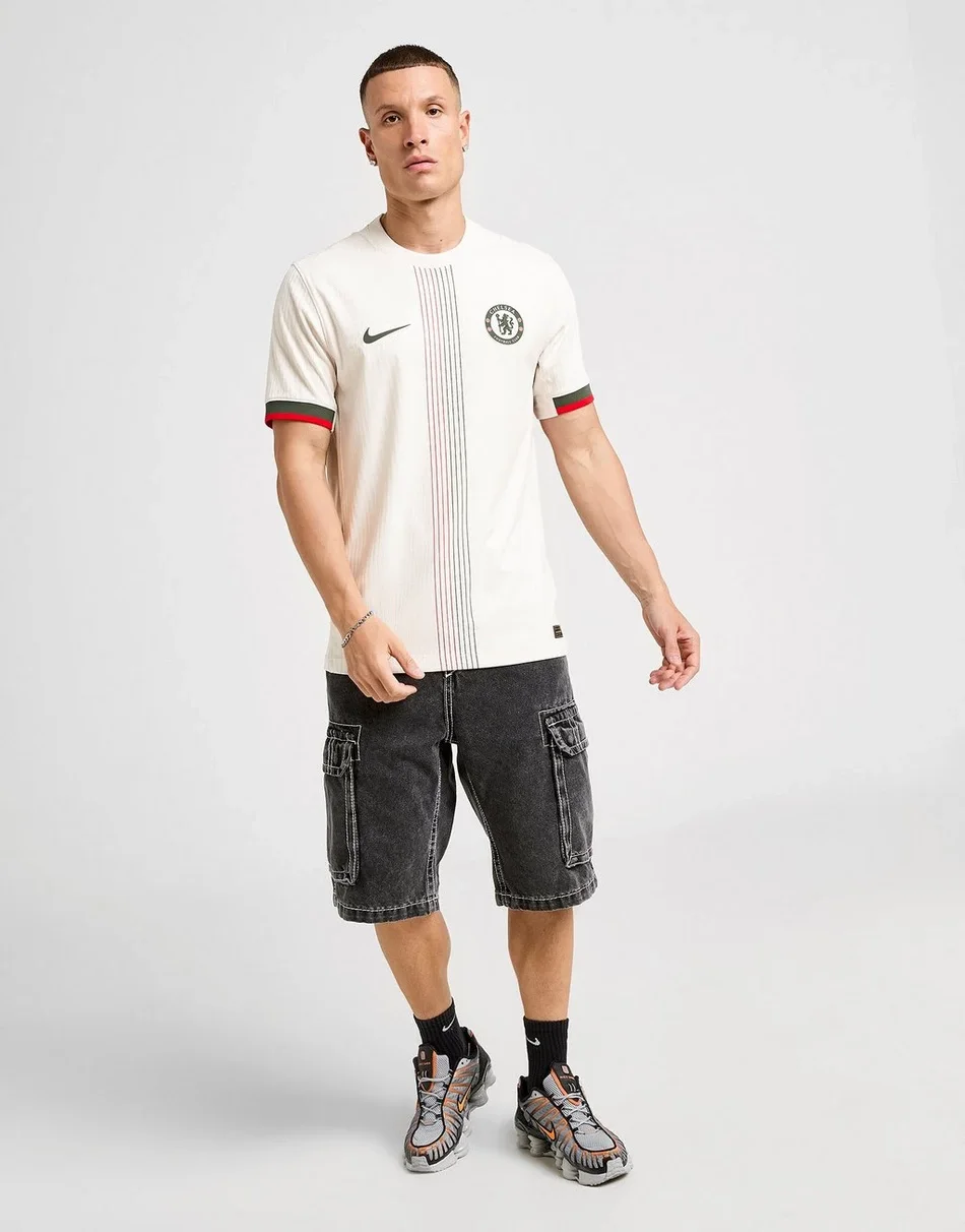 Chelsea 25-26 Away Kit