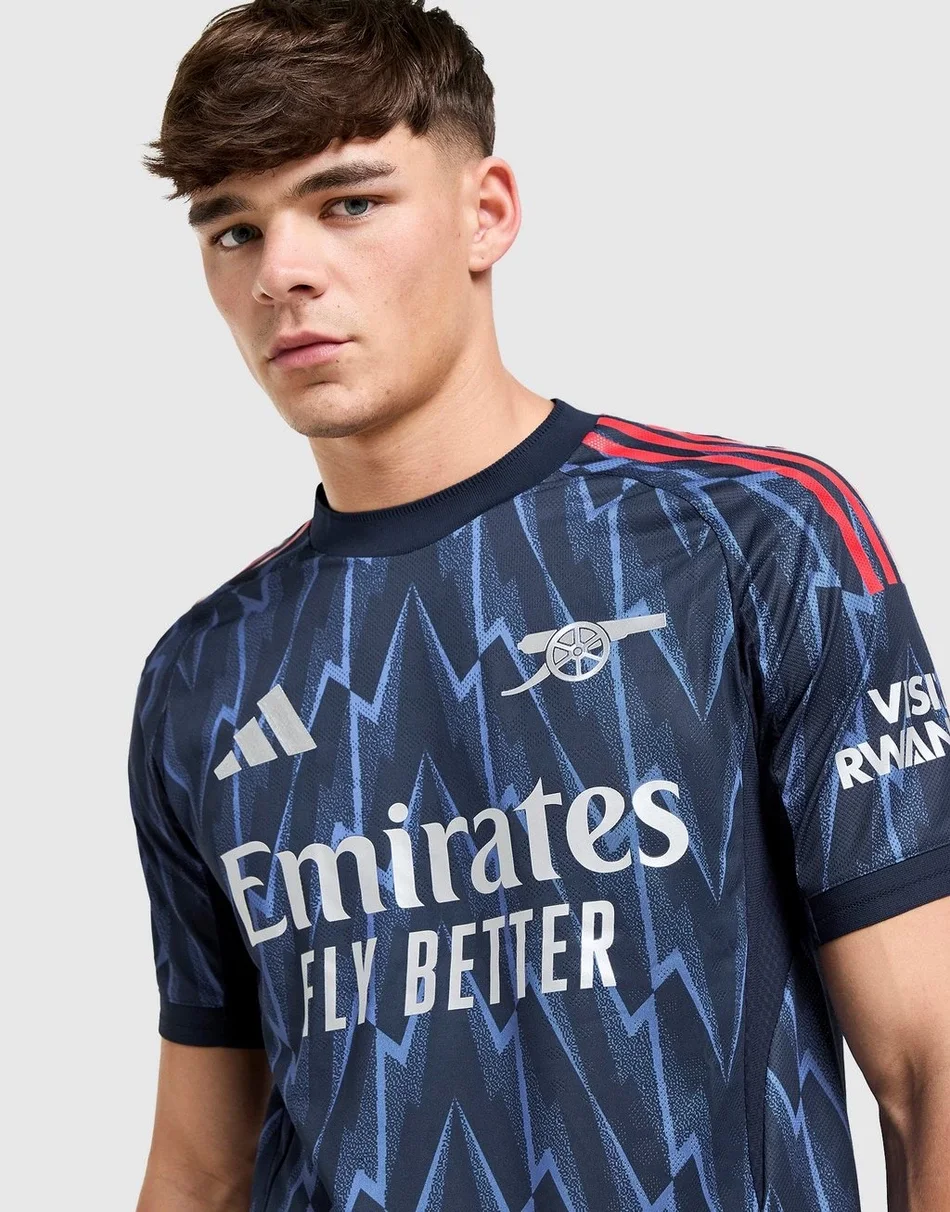 Arsenal 25-26 Away Kit