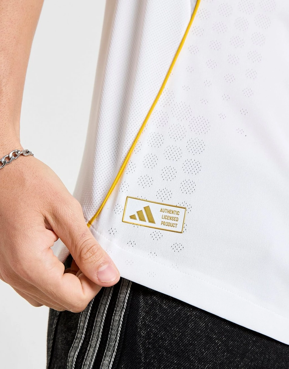 Real Madrid 25-26 home Kit