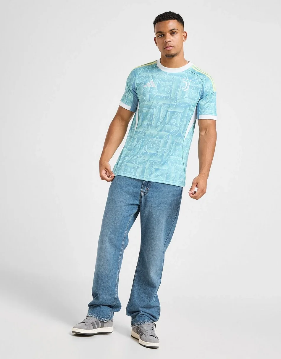 Juventus 25-26 Away Kit