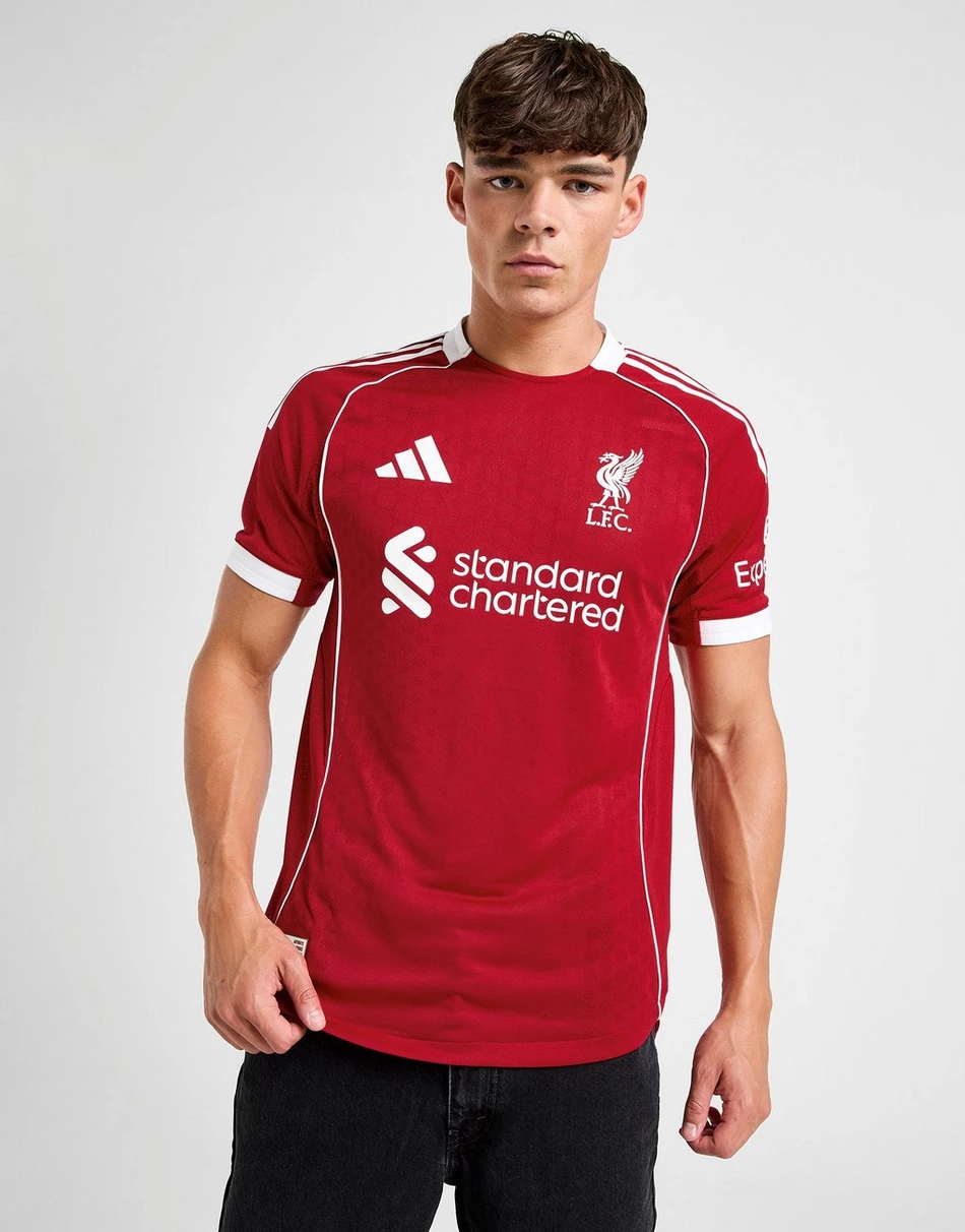 Liverpool 25-26- Home Kit