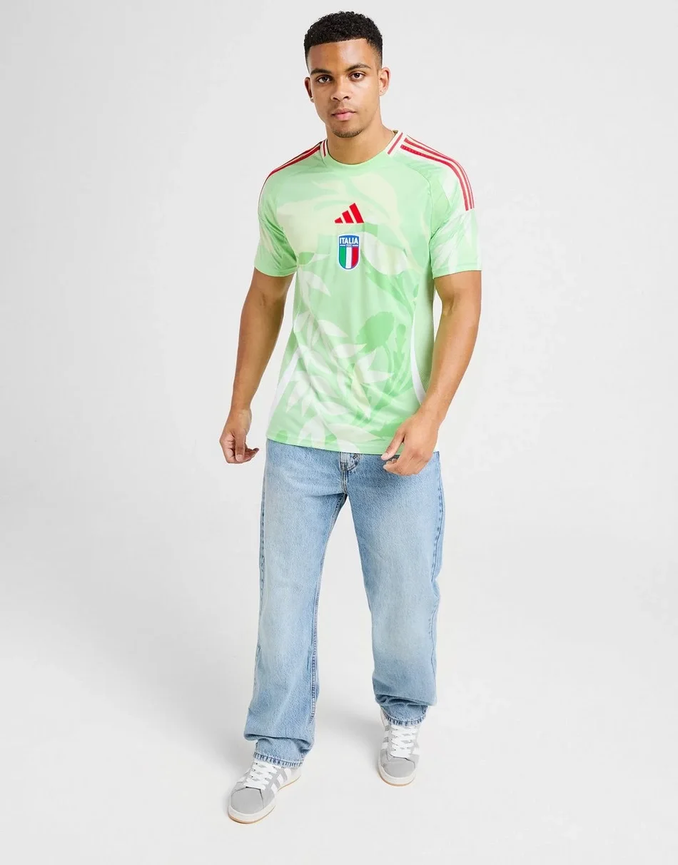 Italy 24-25 Away Kit