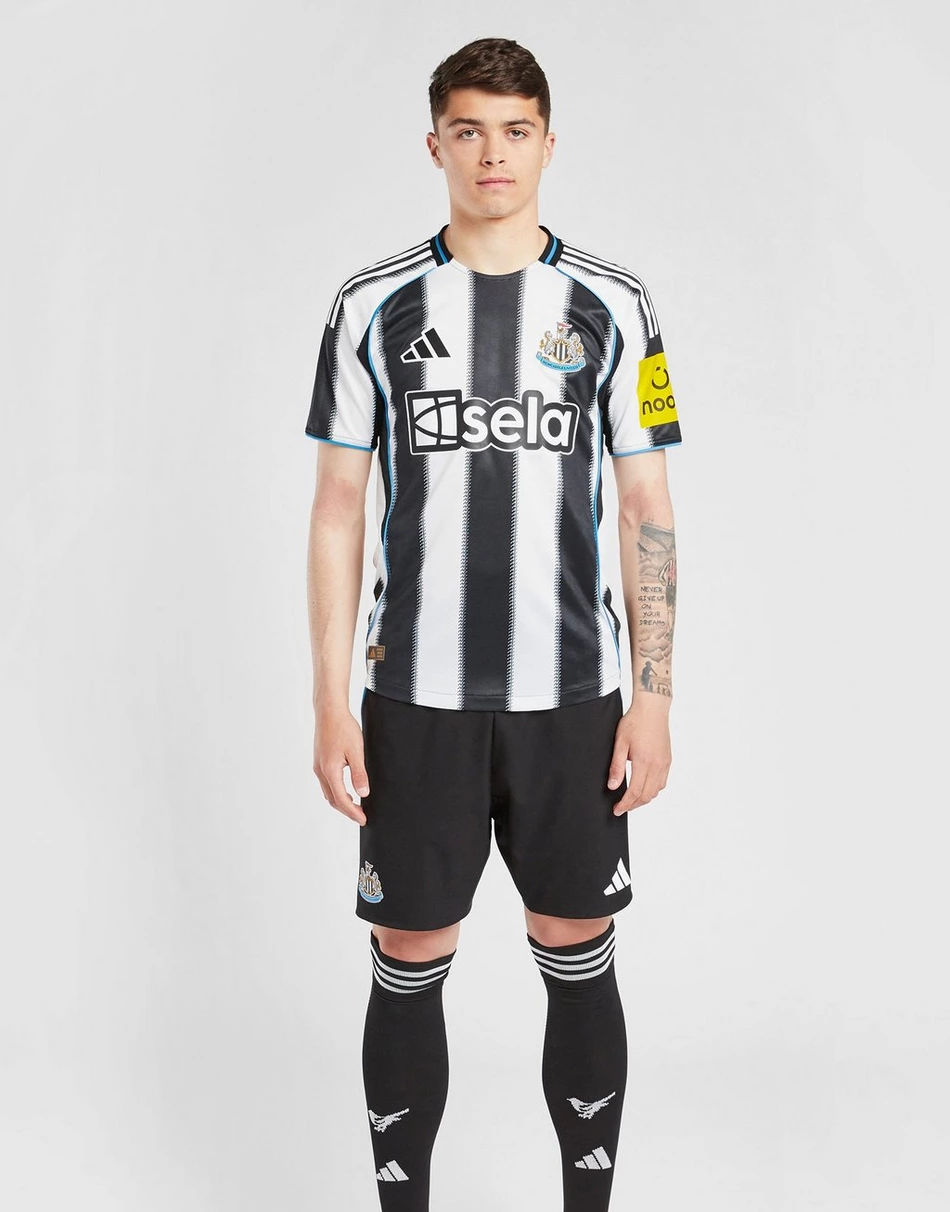 Newcastle United 25-26 Home Kit