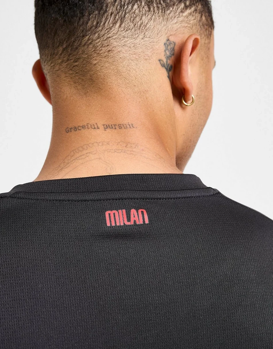 AC Milan 25-26 home Kit