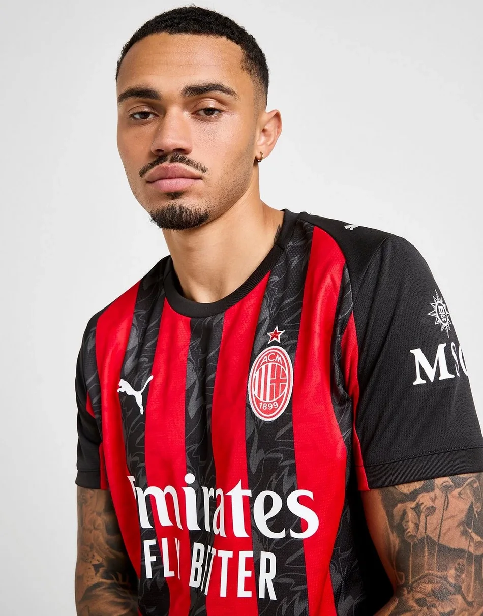 AC Milan 25-26 home Kit