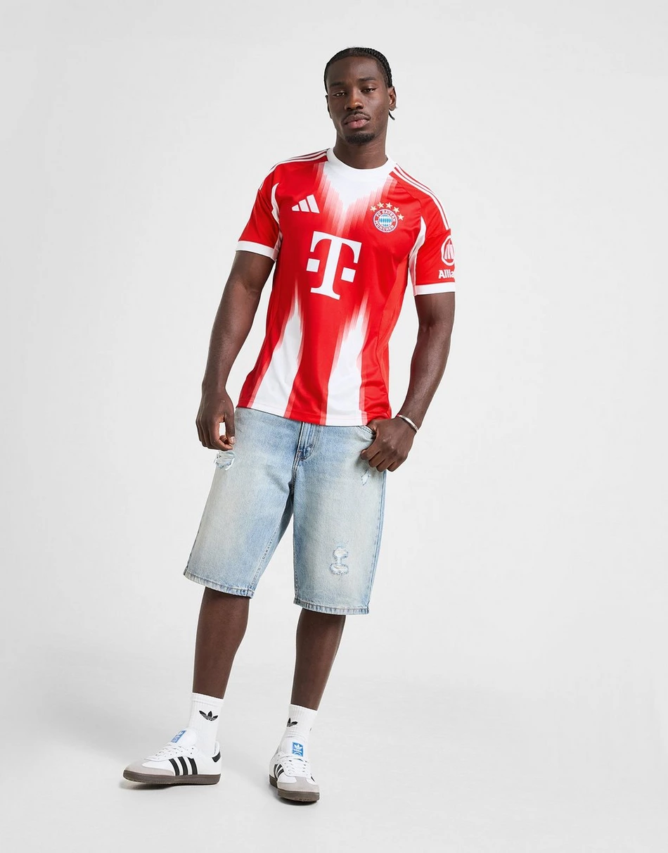 Bayern Munich Home 2025-26