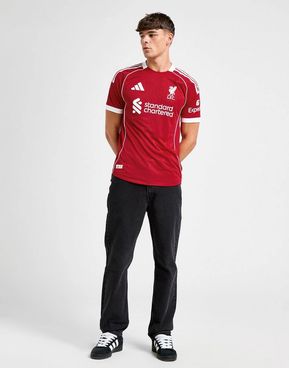 Liverpool 25-26- Home Kit