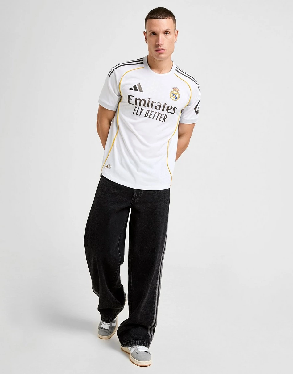 Real Madrid 25-26 home Kit