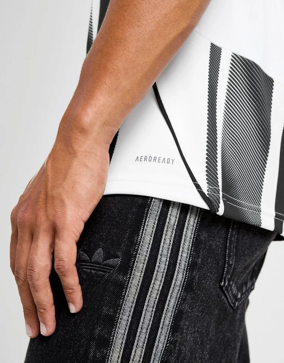 Juventus 25-26 home Kit