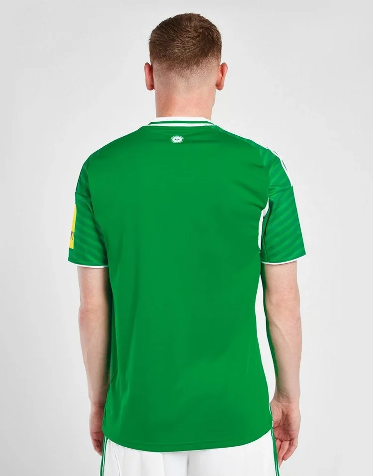 Newcastle 25-26 Away Kit