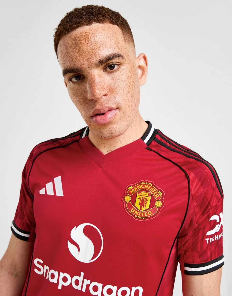 Man United 25-26 Home Kit