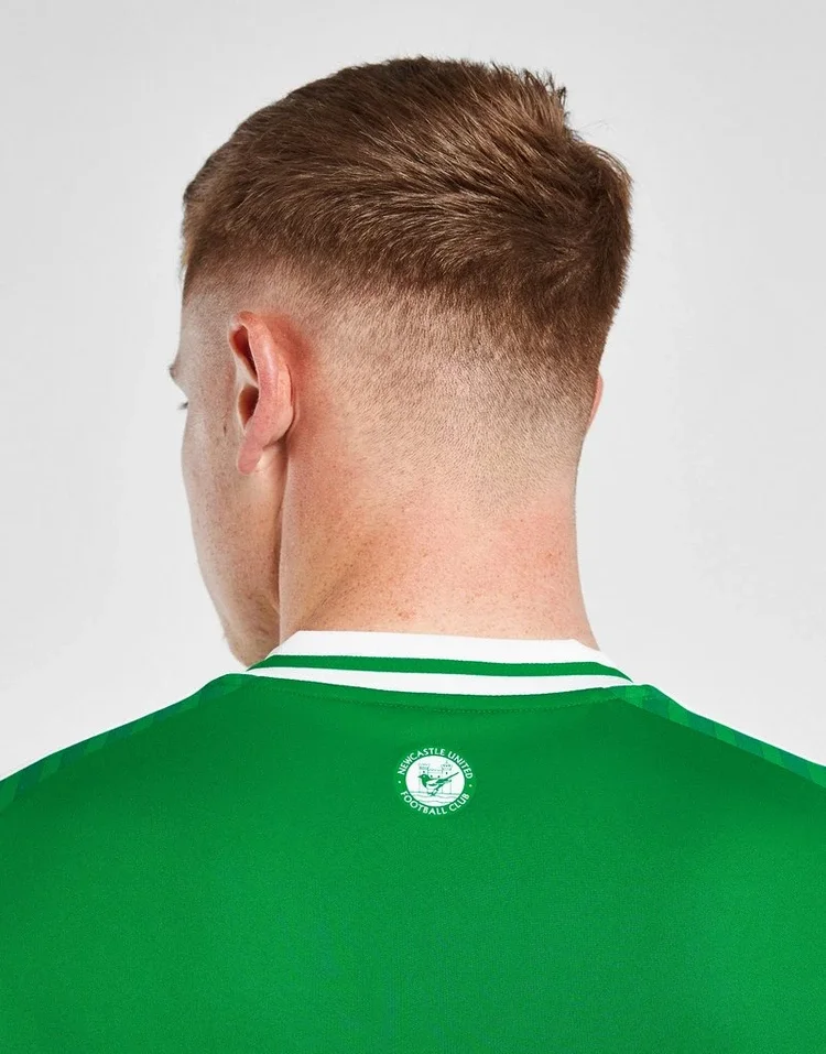 Newcastle 25-26 Away Kit