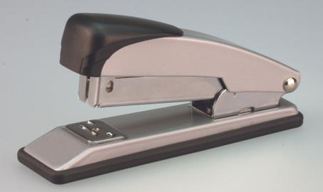 Agrafeuse de bureau Métallique 24/6-26/6 Eagle  ref:206