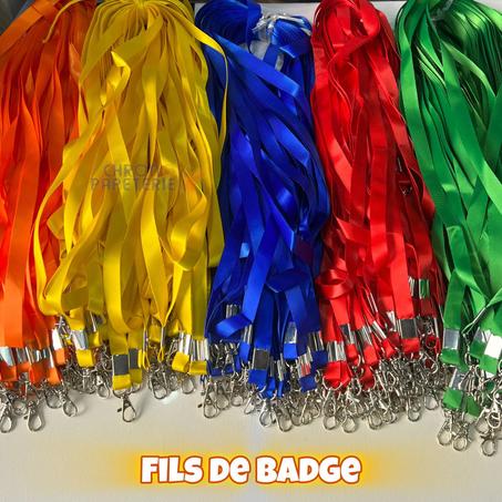 PORT BADGE 1.5 CM REF:323 A EN COULEUR