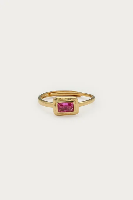 Vintage ring with pink square rhinestone