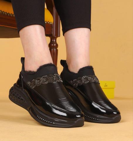 حذاء منتج تركي REF 19