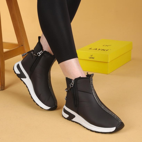 حذاء مستورد من تركيا مع زخارف براقة Ref 45