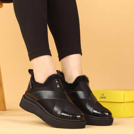 حذاء  نسائي بأناقة عصرية وجودة تركيةRef69