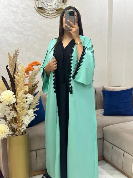 قفطان 2ps مخدوم بالطرز الكوردون بالعقاد او السفيفة