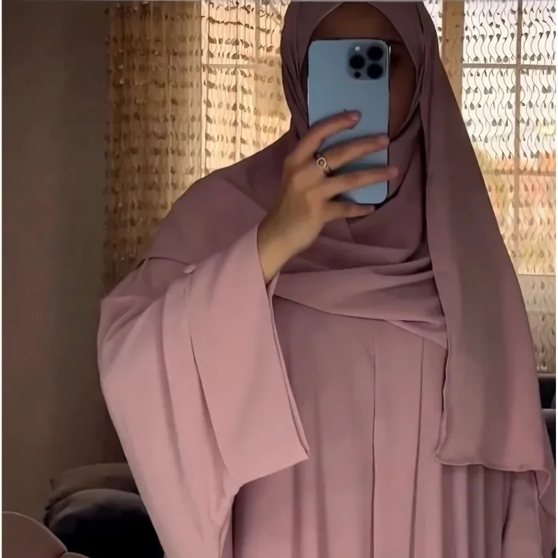 عباية مريم – أناقة يومية بلمسة راقية