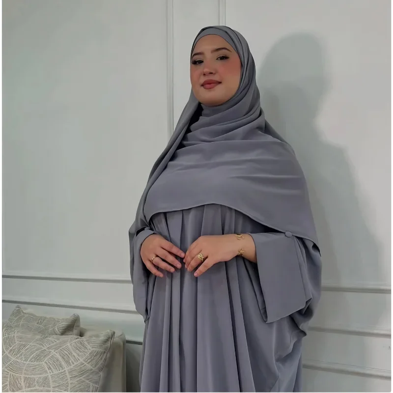 عباية مريم – أناقة يومية بلمسة راقية