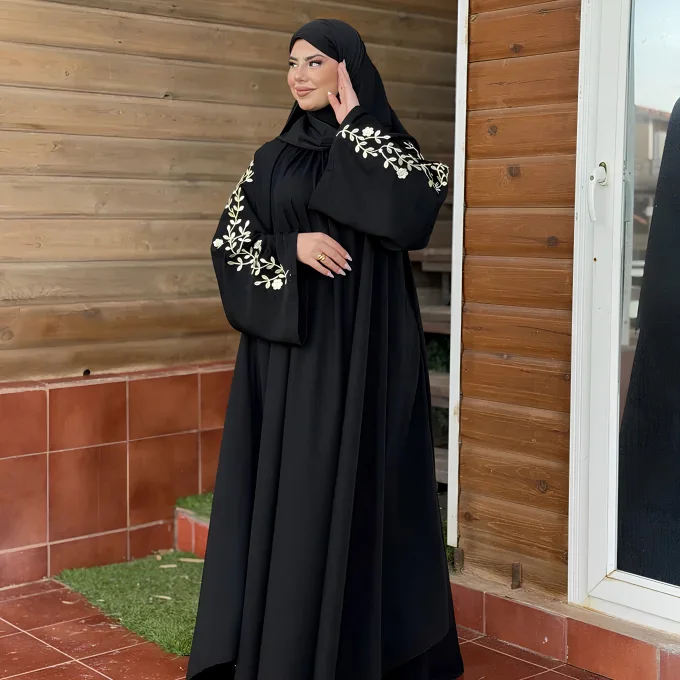 عباية سلطانة