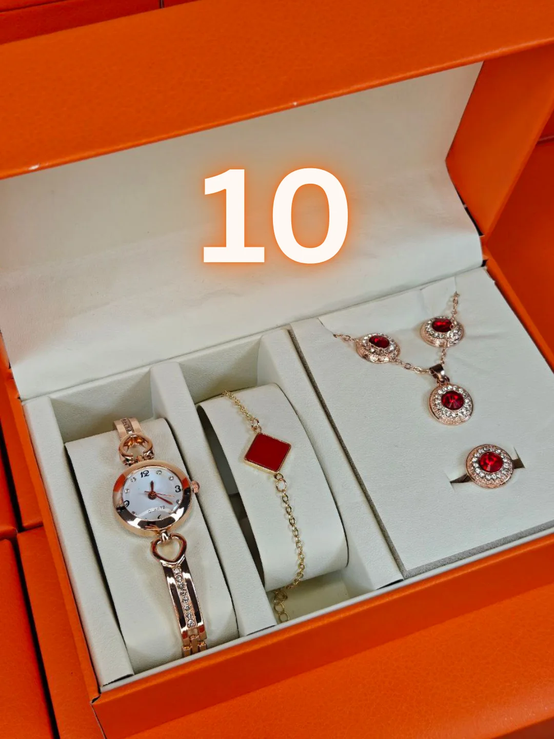 طقم نسائي فاخر كامل