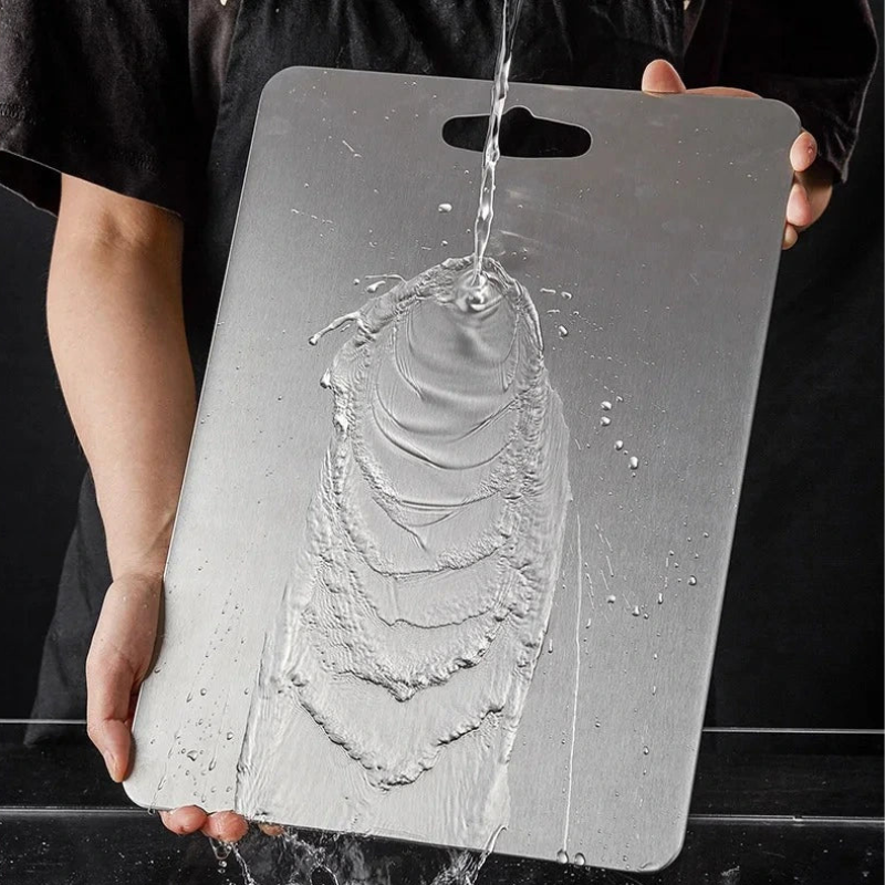 لوح التقطيع من التيتانيوم النقي