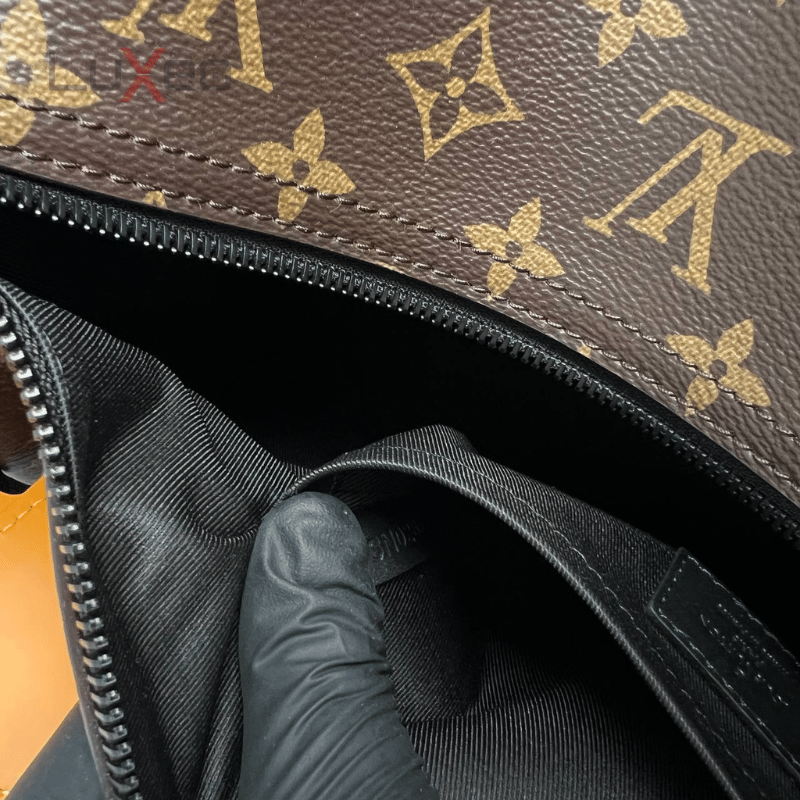 Louis Vuitton Polochon M46691