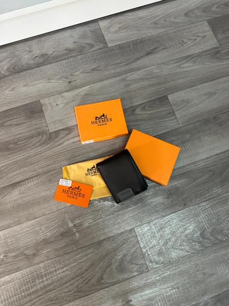 HERMÈS