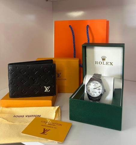 pack portfeuille et la montre