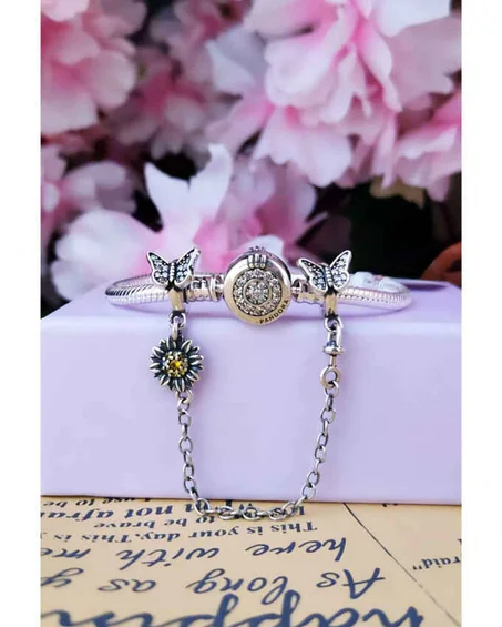 اسوارة التاج