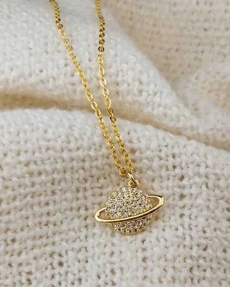 سلسال زحل الذهبي