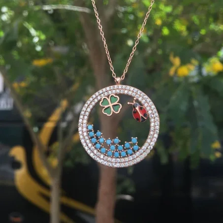 سلسال الدعسوقة الفضة