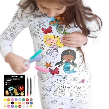 طفلك يحب التلوين؟ جرب بيجاما الأحلام!