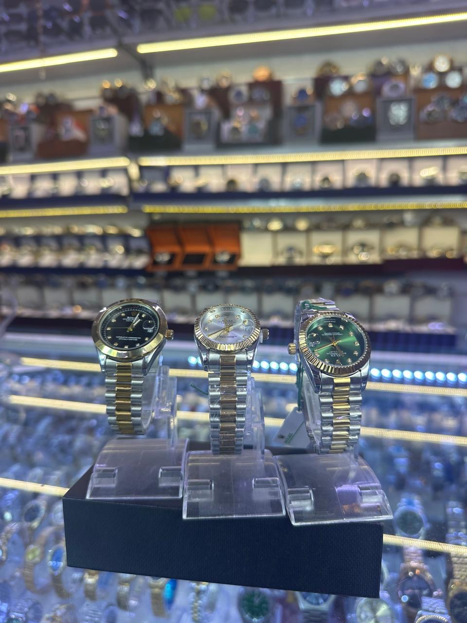 Rolex   ساعة عالمية فاخرة نسائية